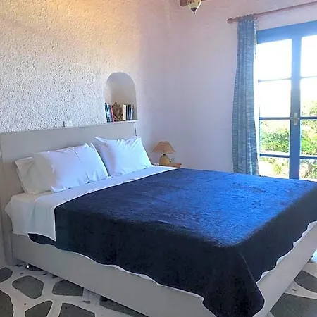 Kalafatis 3* Mykonos Town